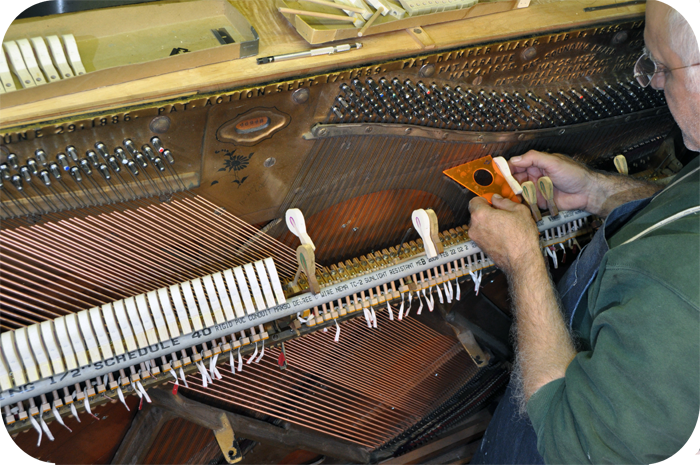 Installingt piano hammers